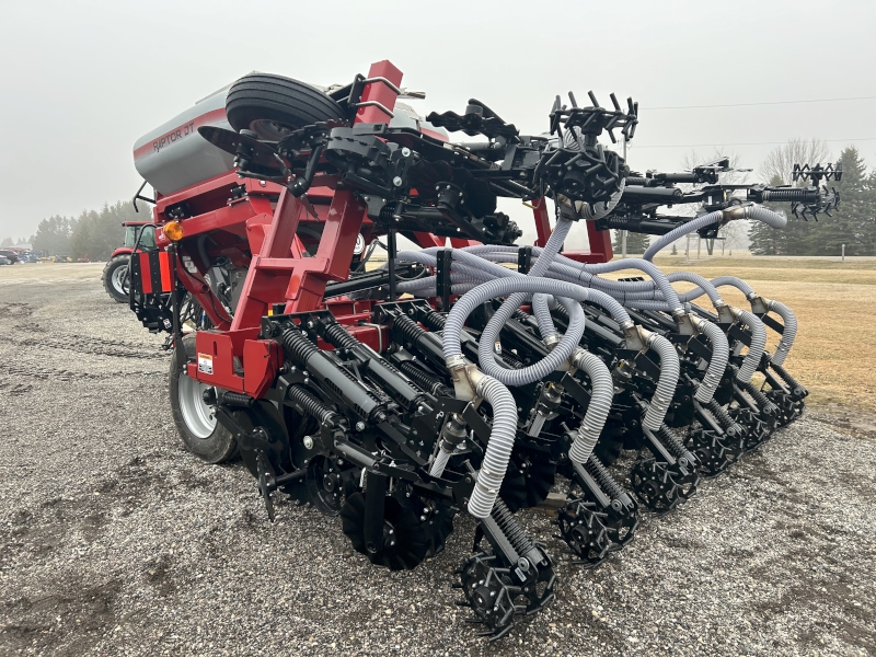 2026 UNVERFERTH RAPTOR 2130MT 8 ROW STRIP TILL(DRY FERTILIZER)