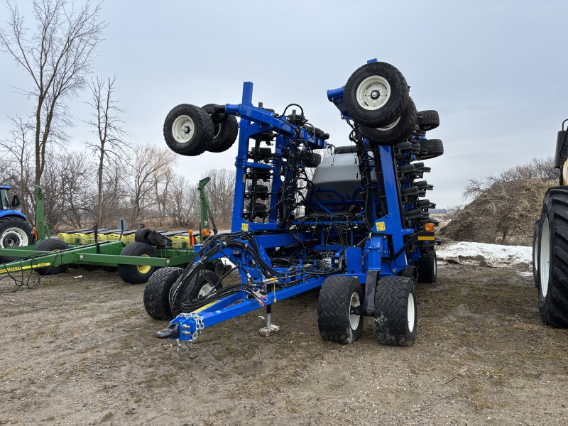 2026 NEW HOLLAND P2185 30 FOOT AIR DRILL