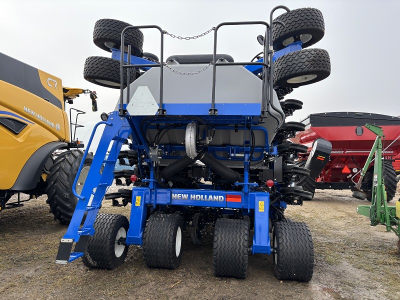 2026 NEW HOLLAND P2185 30 FOOT AIR DRILL