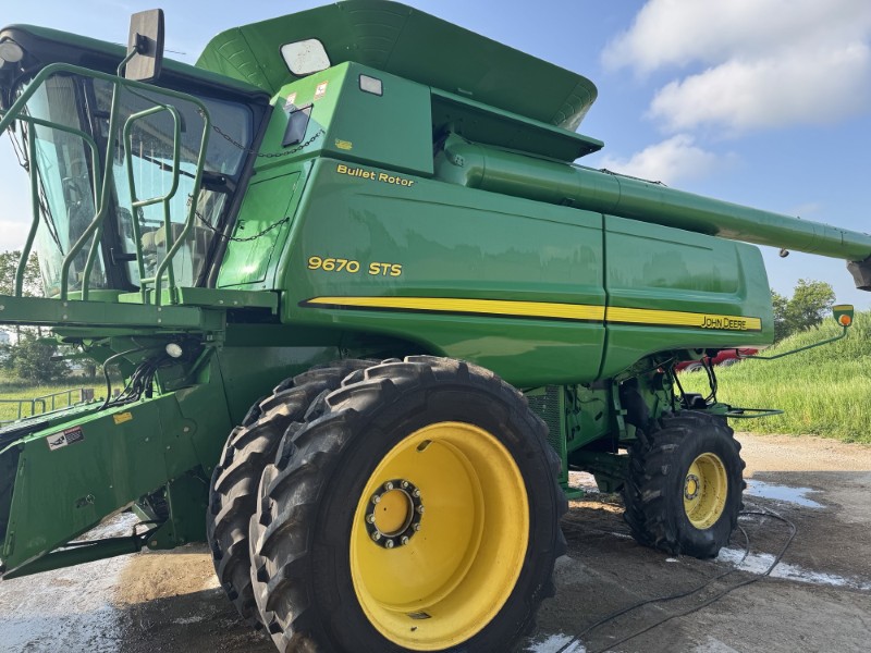 2008 JOHN DEERE 9670 STS COMBINE