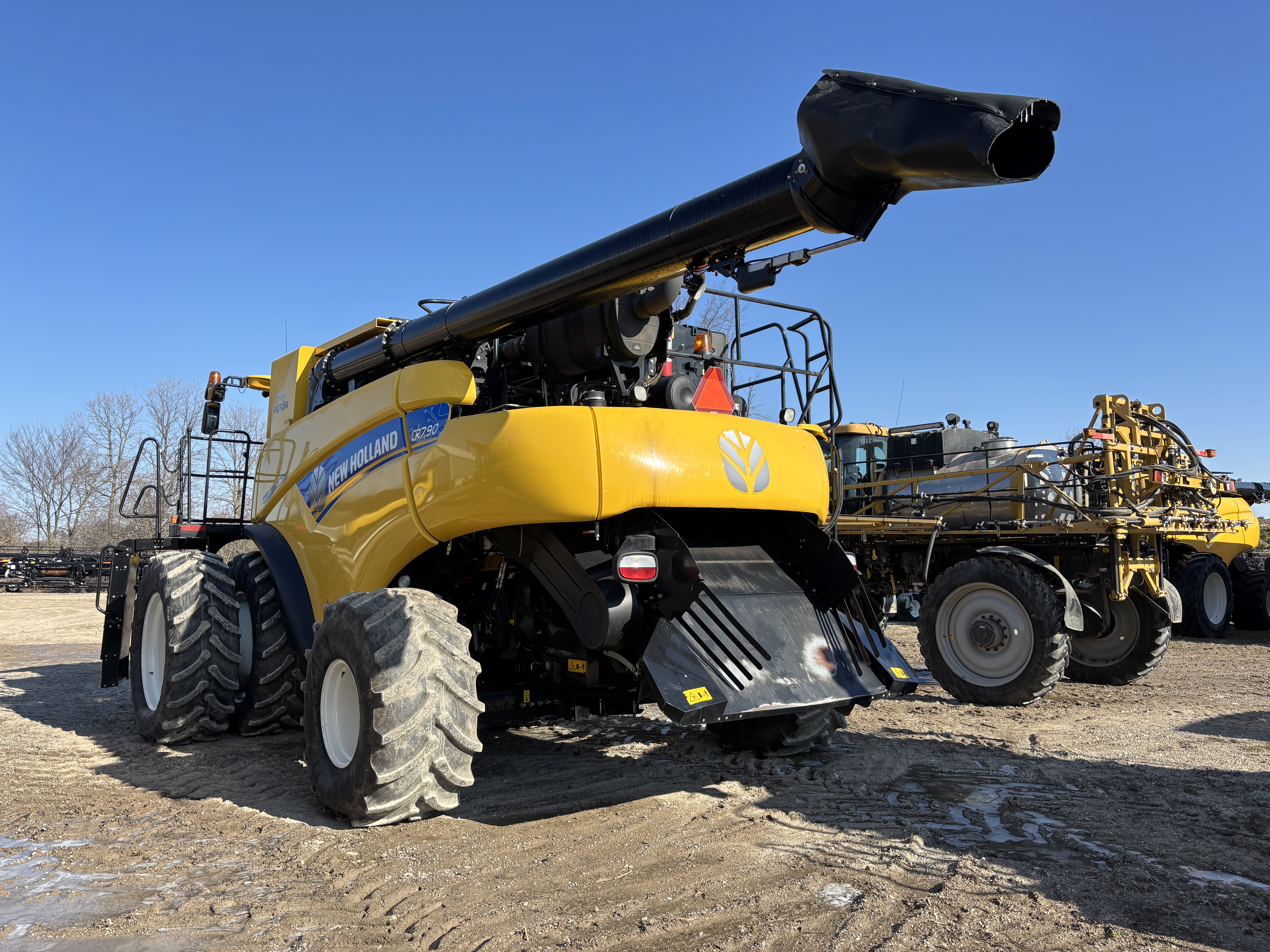 2019 NEW HOLLAND CR7.90 COMBINE