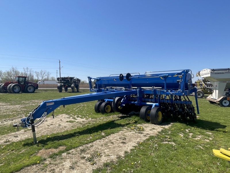 2023 LANDOLL 5211-20 GRAIN DRILL