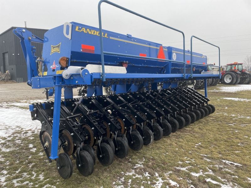 2023 LANDOLL 5211-20 GRAIN DRILL