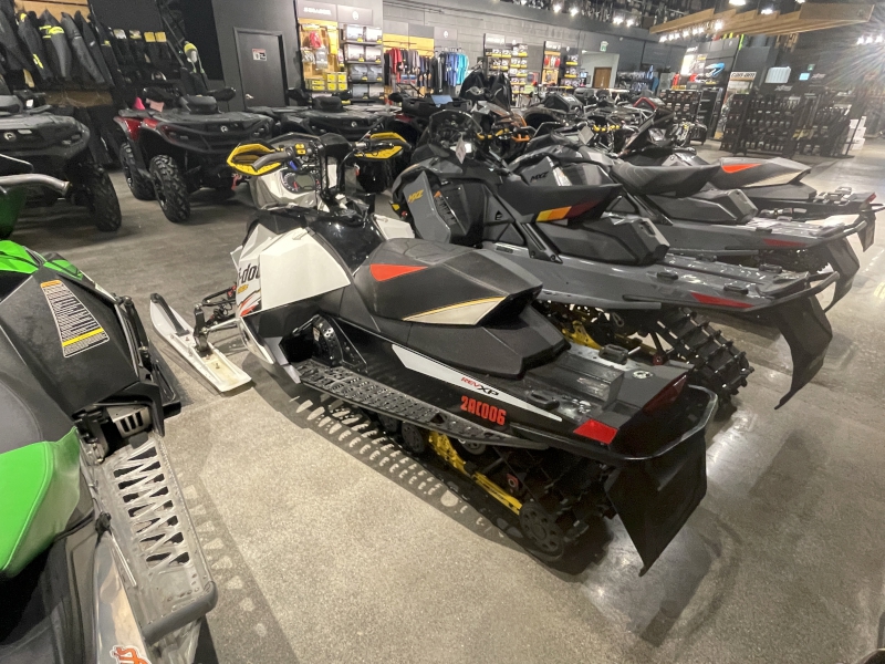 Snowmobiles  2012 SKI-DOO MXZ X 800 SNOWMOBILE Photo