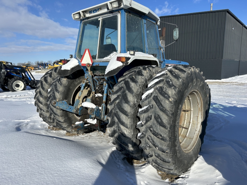 1989 NEW HOLLAND TW-35 TRACTOR