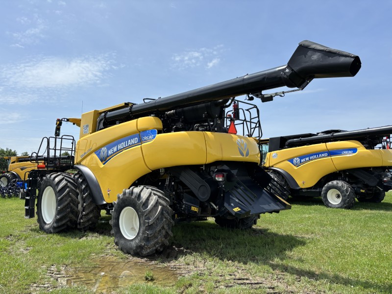 2020 NEW HOLLAND CR6.90 COMBINE