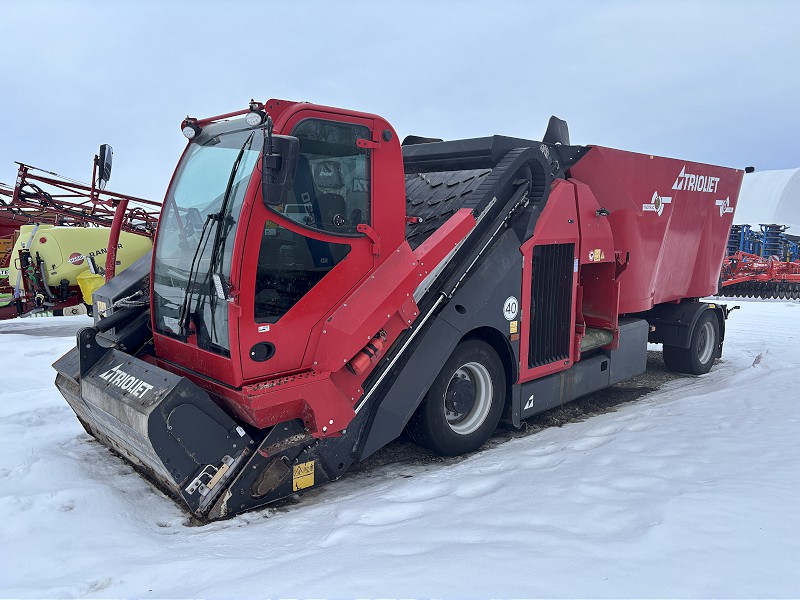 2021 TRIOLIET TT2-1700 VL SELF-PROPELLED TMR FEED MIXER