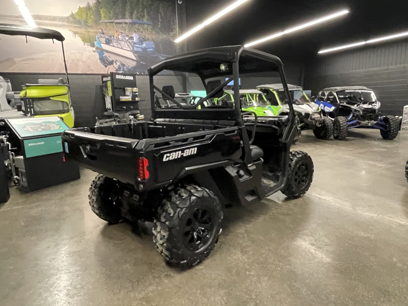Side-by-Side/Utility Vehicle  2023 CAN-AM DEFENDER XT HD9 SIDE BY SIDE Photo