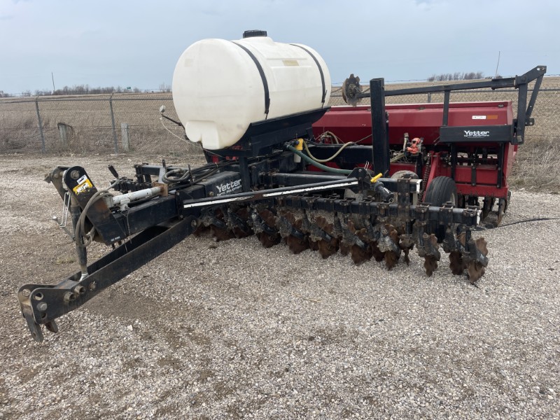 1995 CASE IH 5400 GRAIN DRILL WITH YETTER COULTER CART