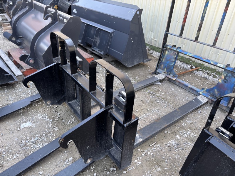 2025 HORST WELDING HD75JD244J PALLET FORK