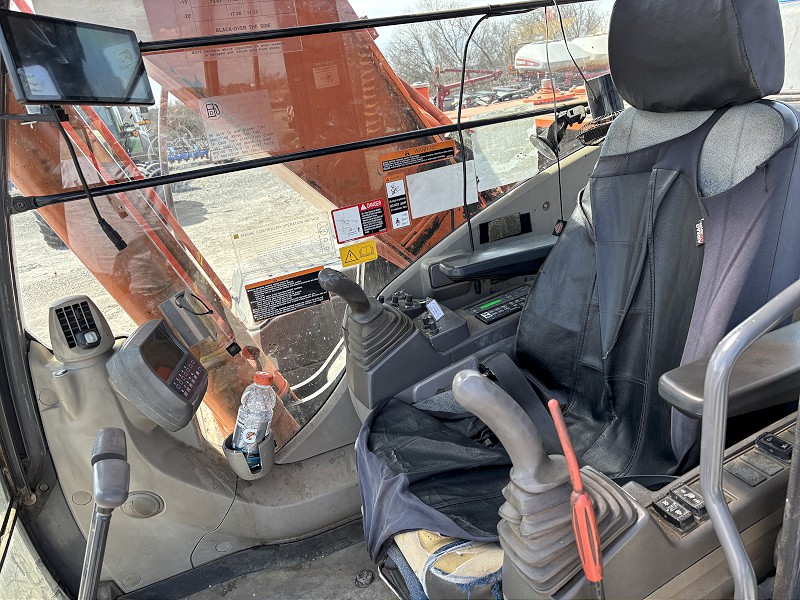 2012 HITACHI ZD240LC-3 EXCAVATOR