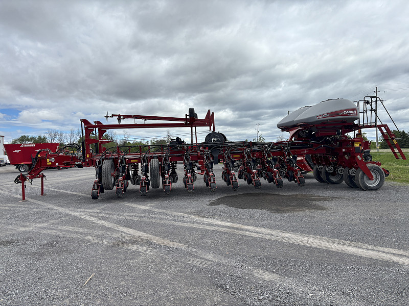 2025 CASE IH EARLY RISER 2150 30 ROW PLANTER