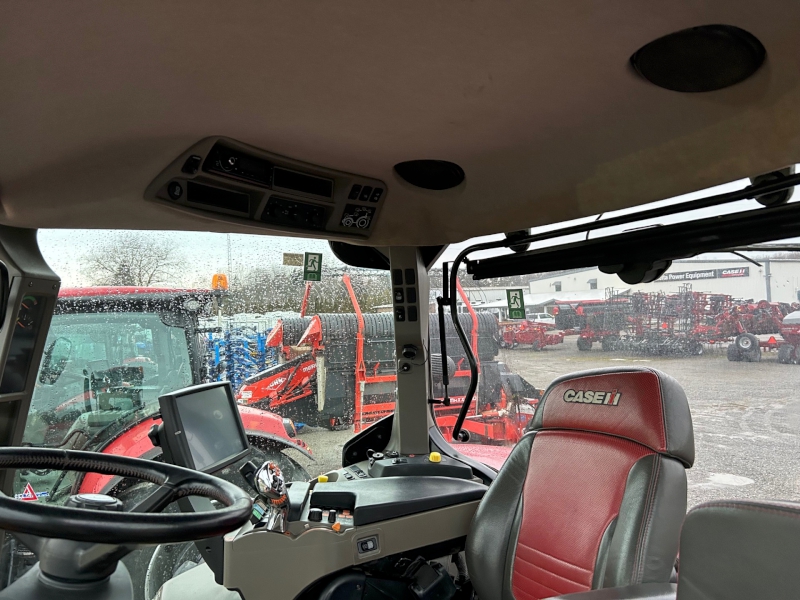 2018 CASE IH OPTUM 270 CVT TRACTOR