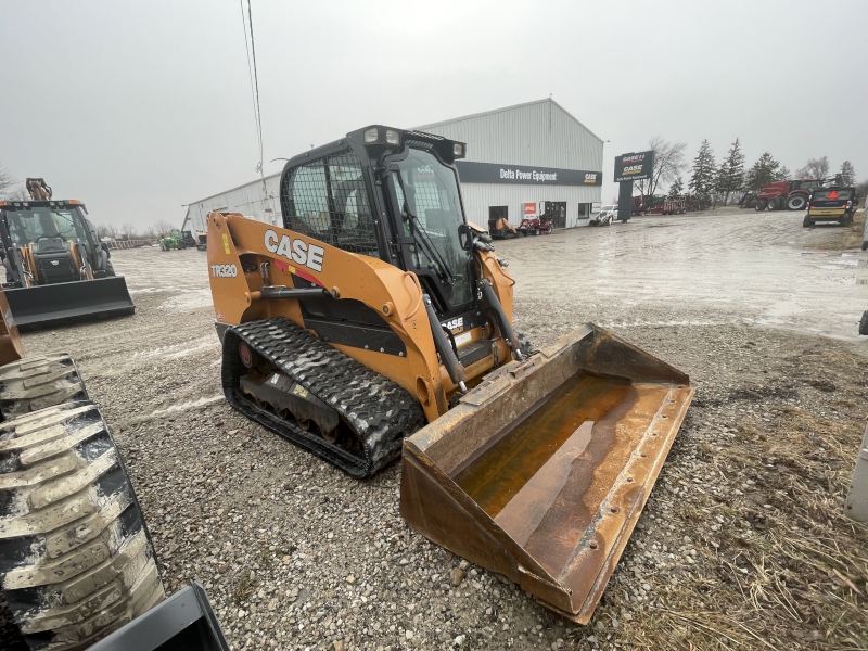 2018 CASE TR320 COMPACT TRACK LOADER