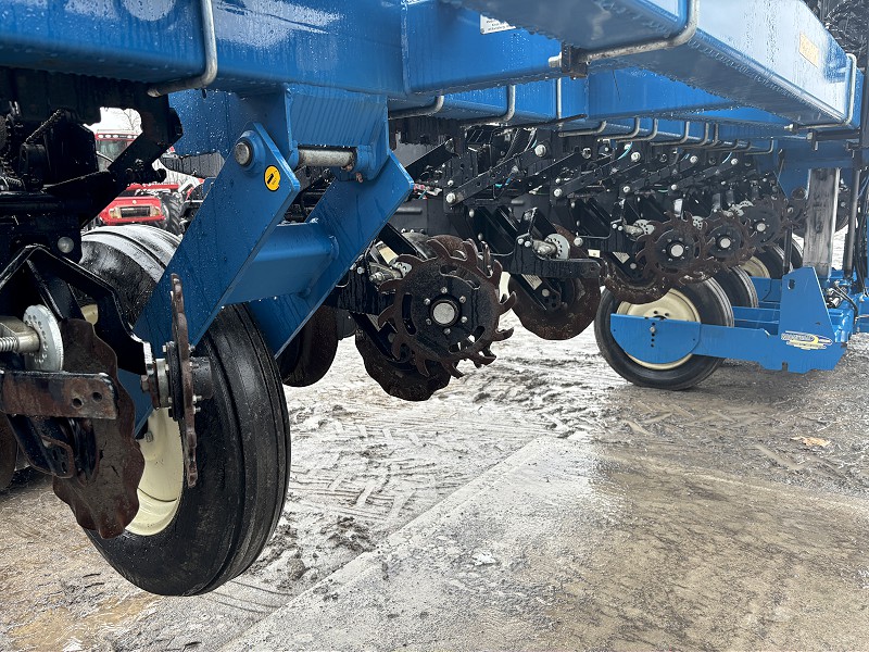2014 KINZE 3600 ASD PLANTER