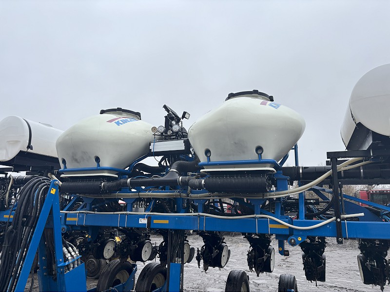 2014 KINZE 3600 ASD PLANTER