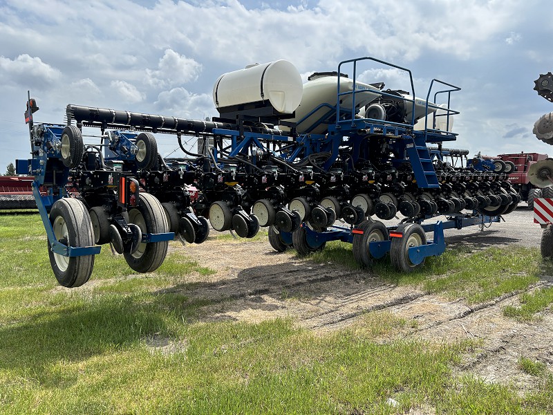 2014 KINZE 3600 ASD PLANTER