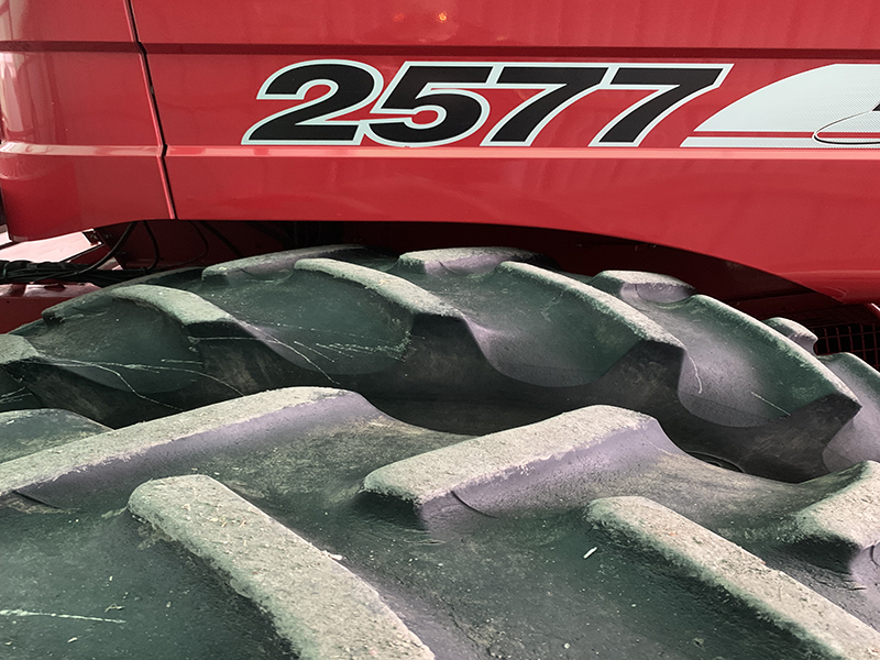 2008 CASE IH 2577 COMBINE PACKAGE WITH CASE IH 1020 FLEX HEAD