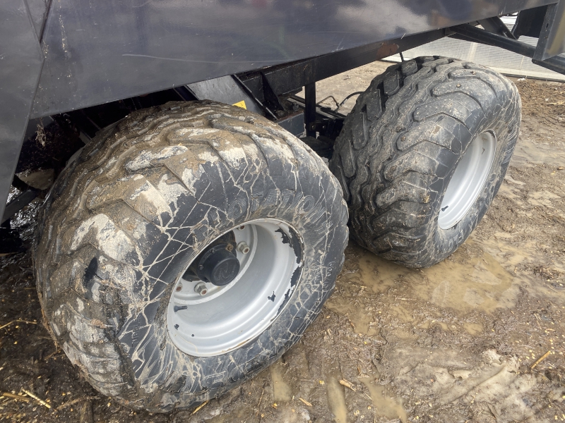2012 CASE IH LB333 BIG SQUARE BALER