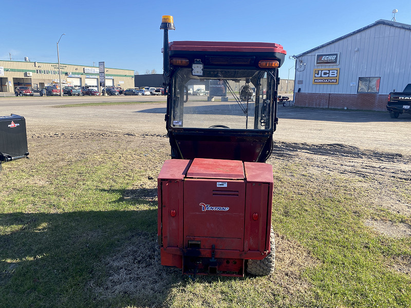 2017 VENTRAC 3400Y COMPACT 4WD TRACTOR WITH V-BLADE