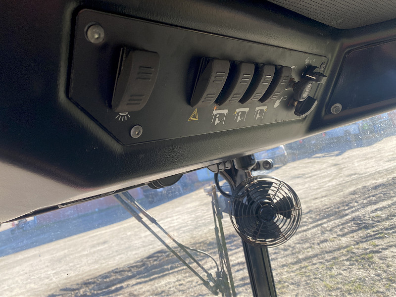 2017 VENTRAC 3400Y COMPACT 4WD TRACTOR WITH V-BLADE