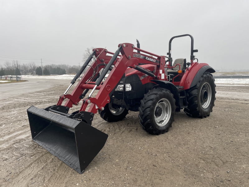 2017 CASE IH FARMALL 85C TRACTOR WITH LOADER