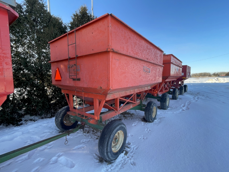 KILLBROS 225 GRAVITY BOX