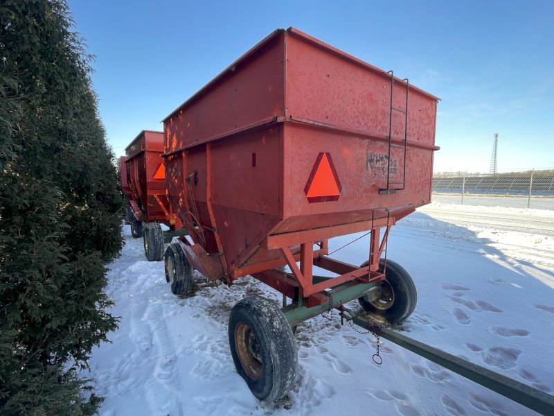 KILLBROS 225 GRAVITY BOX