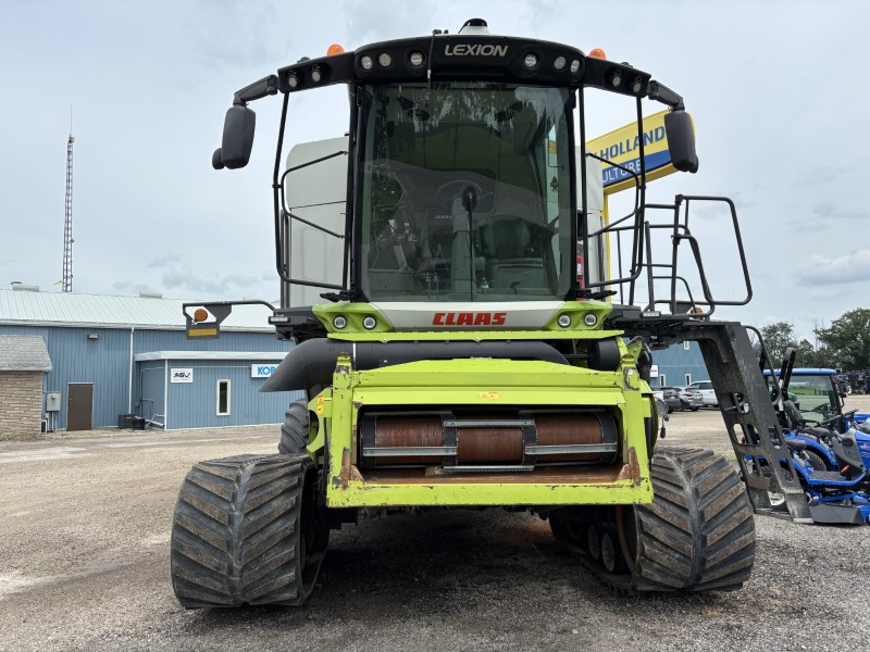 2021 CLAAS 8600TT LEXION COMBINE PACKAGE WITH CORN AND DRAPER HEAD