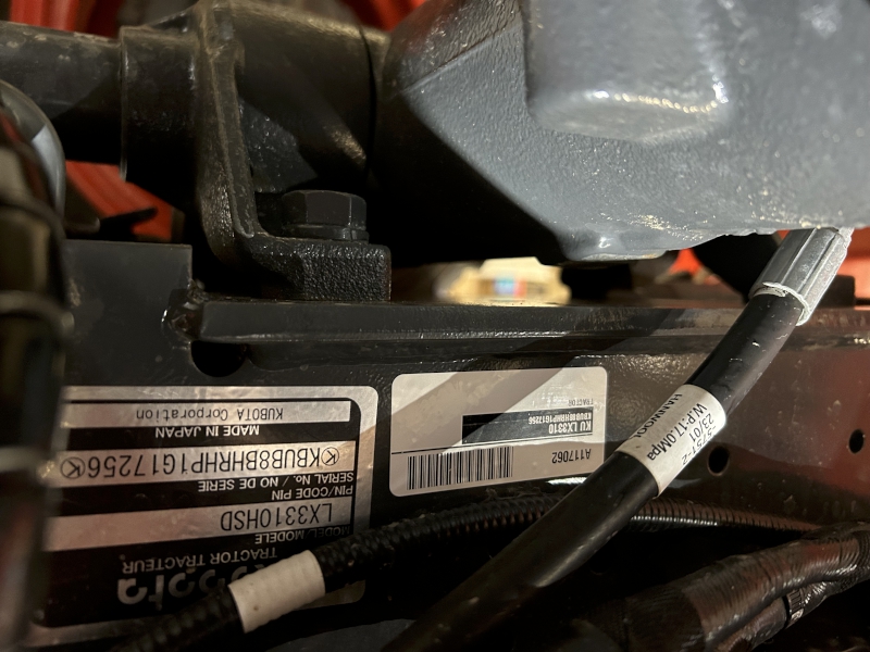 2023 KUBOTA LX3310 COMPACT TRACTOR