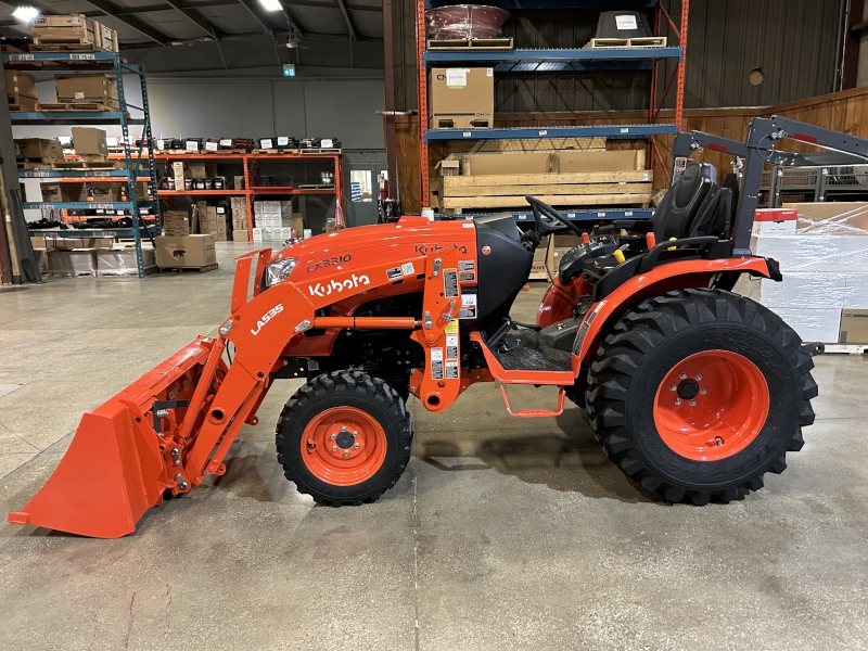 2023 KUBOTA LX3310 COMPACT TRACTOR
