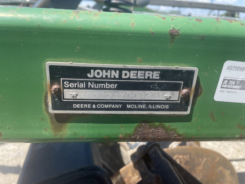 1989 JOHN DEERE 724 MULCH FINISHER