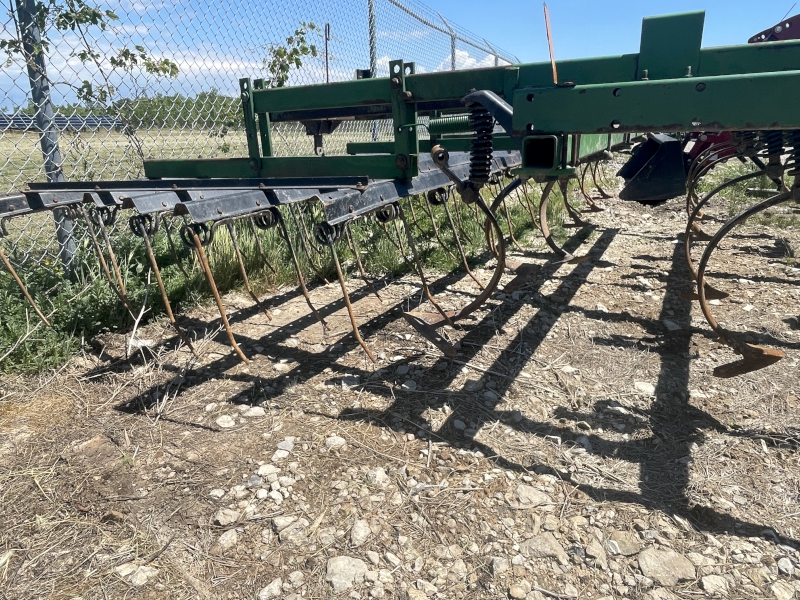 1989 JOHN DEERE 724 MULCH FINISHER