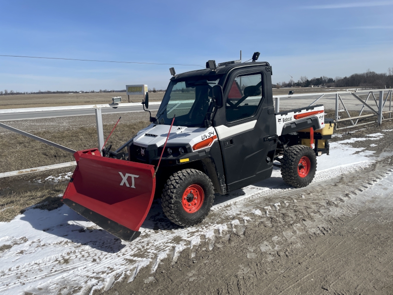 2022 BOBCAT UV34 UTILITY VEHICLE PACKAGE WITH BOSS SNOWBLADE AND SALTER