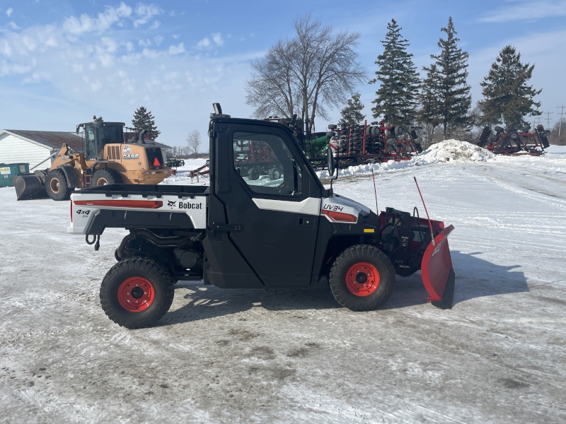2022 BOBCAT UV34 UTILITY VEHICLE PACKAGE WITH BOSS SNOWBLADE