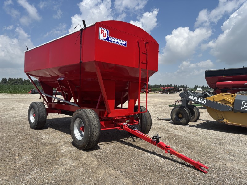 2026 RJ EQUIPMENT 600 GRAVITY BOX