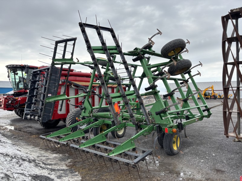 1997 JOHN DEERE 980 FEILD CULTIVATOR