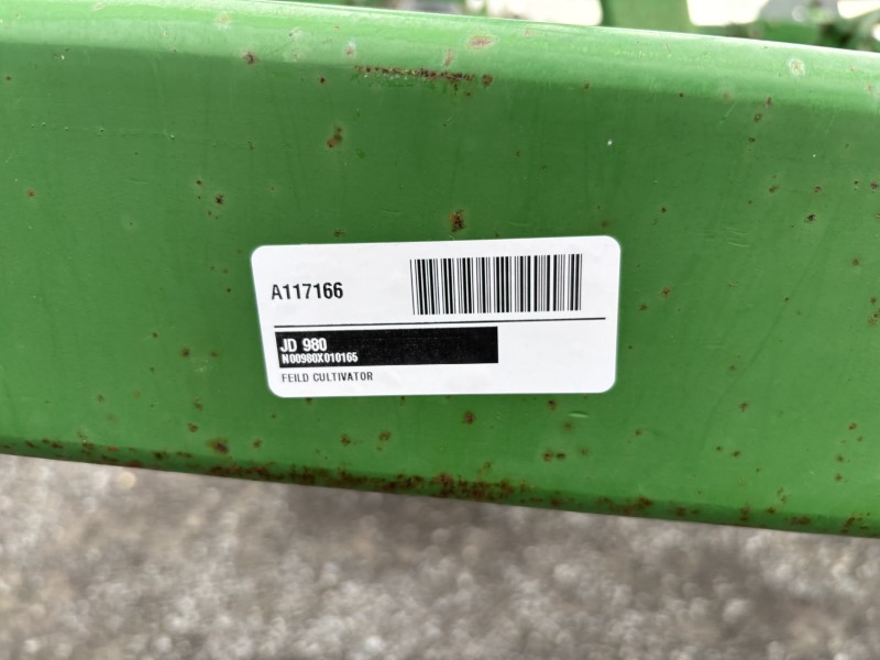 1997 JOHN DEERE 980 FEILD CULTIVATOR