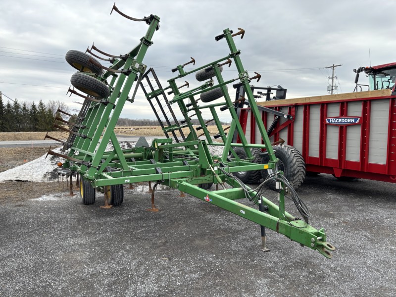 1997 JOHN DEERE 980 FEILD CULTIVATOR