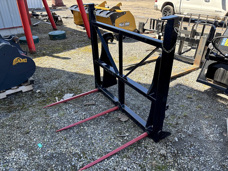2026 HLA ATTACHMENTS (HORST) THREE PRONG BALE SPEAR
