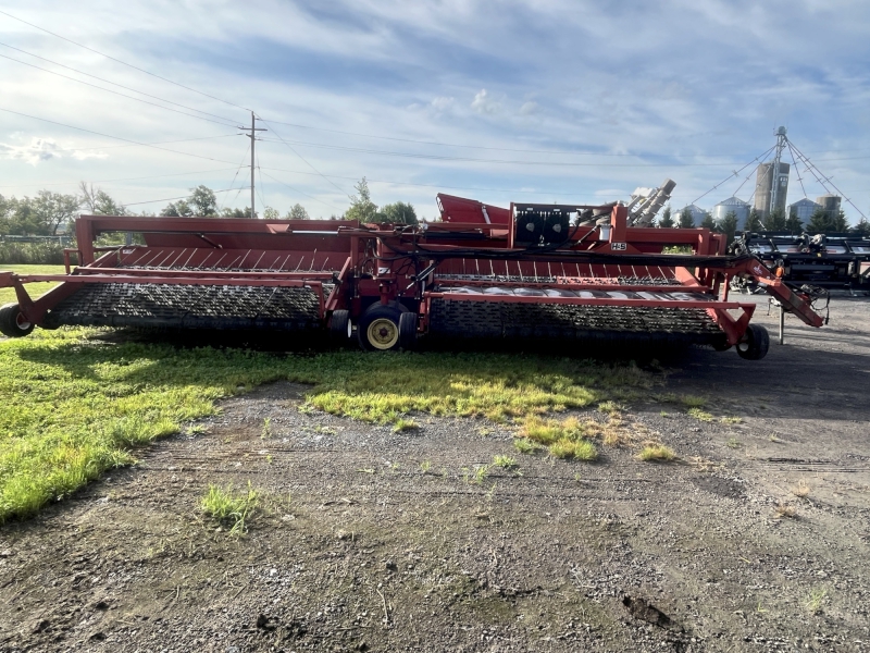 2009 H&S TWM12 WINDROW MERGER