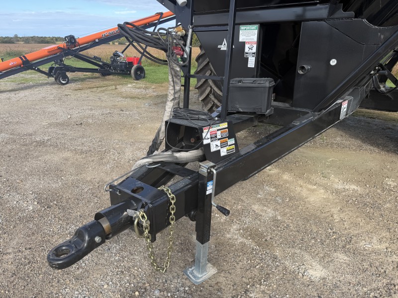 2026 BRENT V800 V-SERIES SINGLE AUGER GRAIN CART