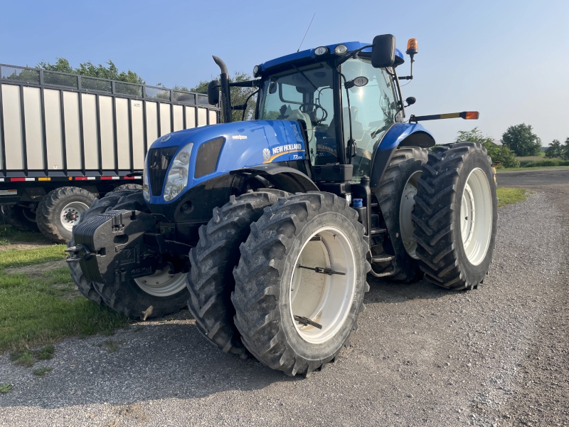 2012 NEW HOLLAND T7.250 TRACTOR