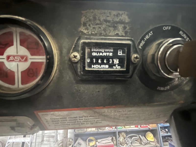 2014 TEREX PT30 COMPACT TRACK LOADER