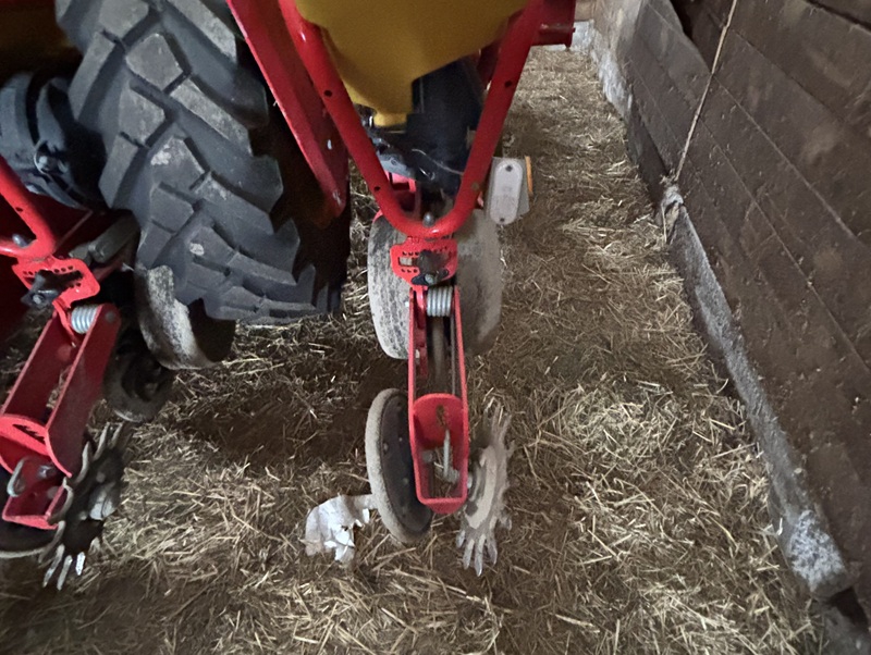 2021 VADERSTAD TEMPO F 8 ROW CORN PLANTER