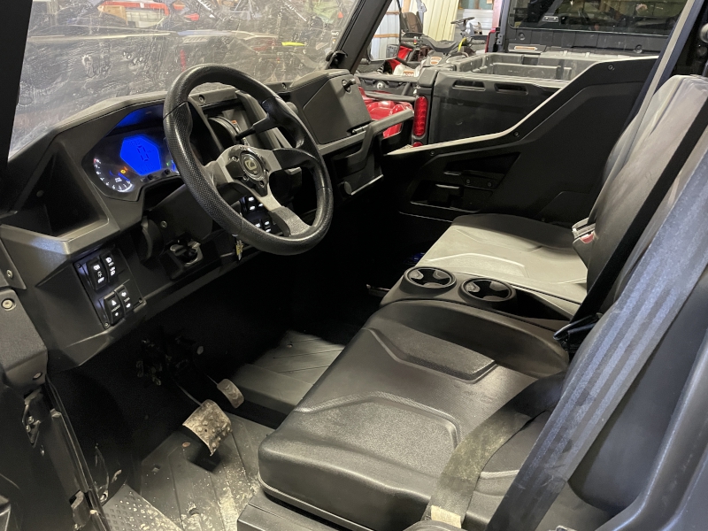 Side-by-Side/Utility Vehicle  2017 CUB CADET CHALLANGER 550 UTILITY VEHICLE Photo