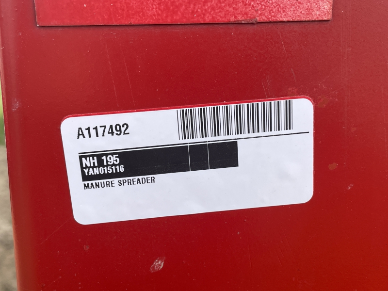 2010 NEW HOLLAND 195 MANURE SPREADER