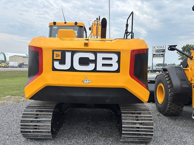 2026 JCB 131X LC TRACKED EXCAVATOR WITH DOZER