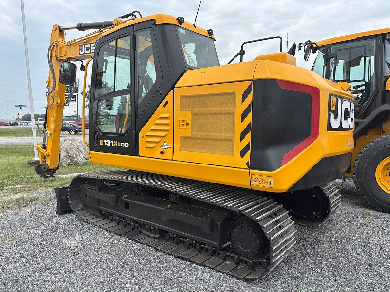 2026 JCB 131X LC TRACKED EXCAVATOR WITH DOZER