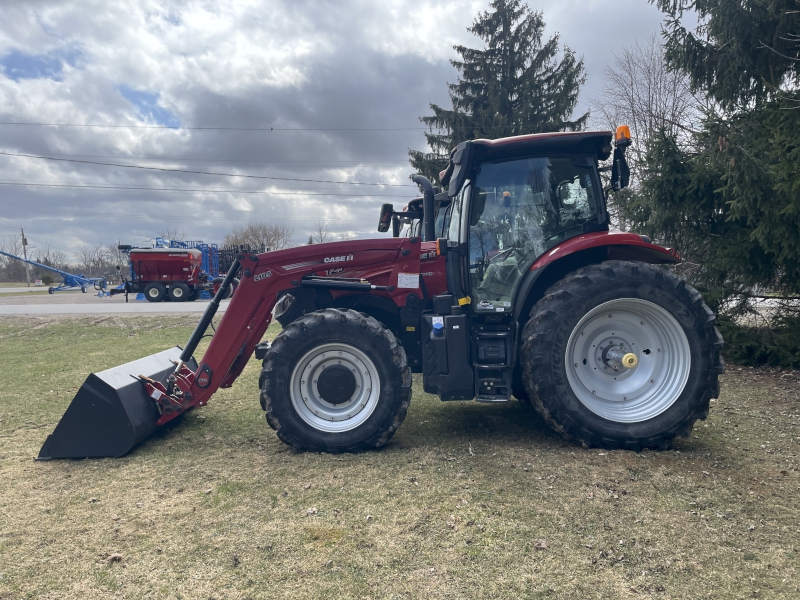 2022 CASE IH MAXXUM 125 TRACTOR WITH LOADER